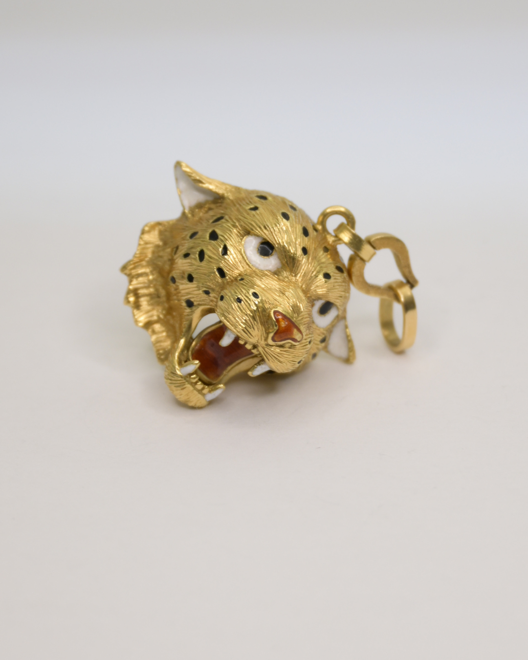 Axelle Delhaye - Pendentif Tigre