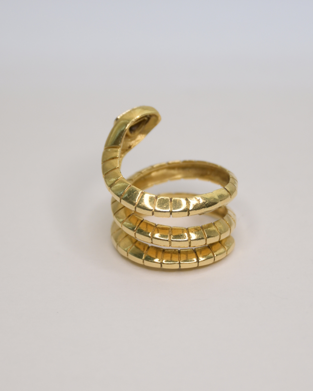 Axelle Delhaye - Bague Serpent Or et Diamants