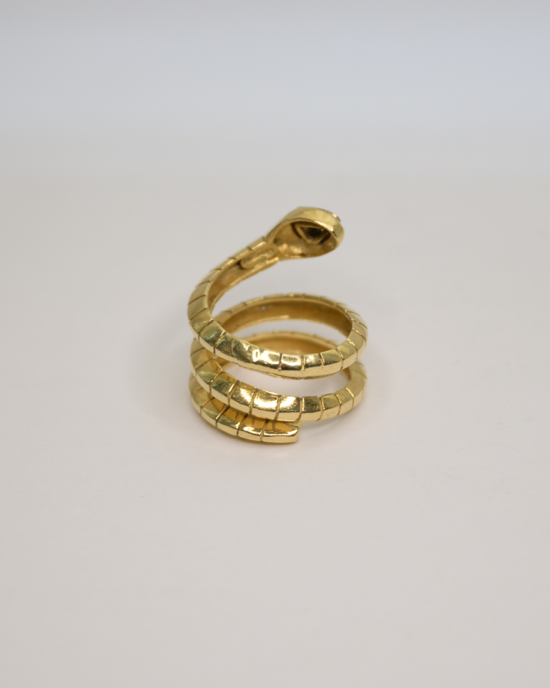 Axelle Delhaye - Bague Serpent Or et Diamants