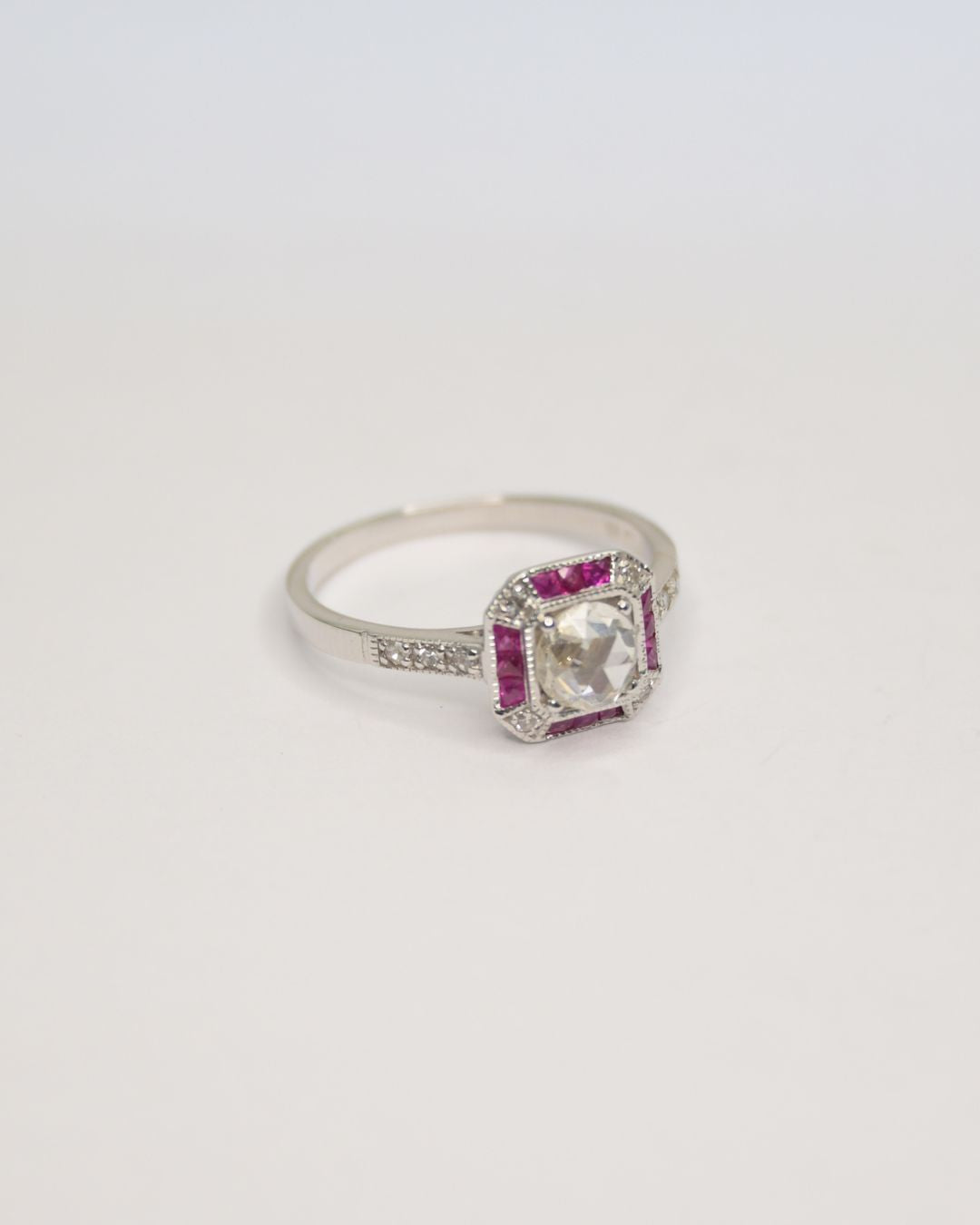 Axelle Delhaye - Bague Art Déco 14K