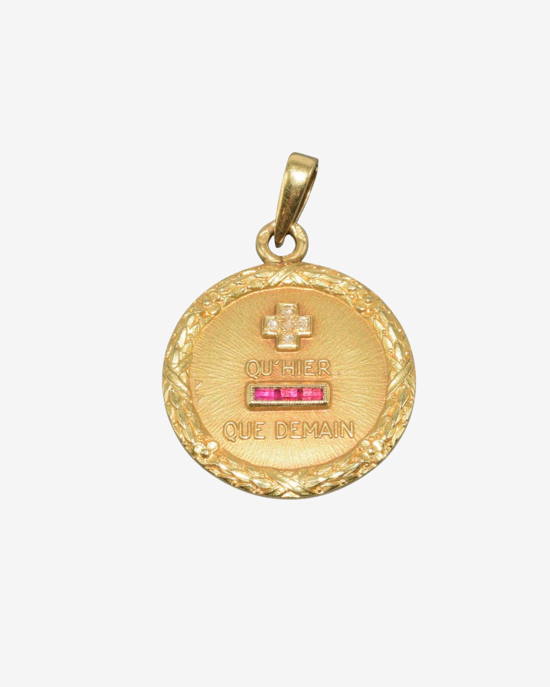 Axelle Delhaye - Médaille + qu'hier - que demain