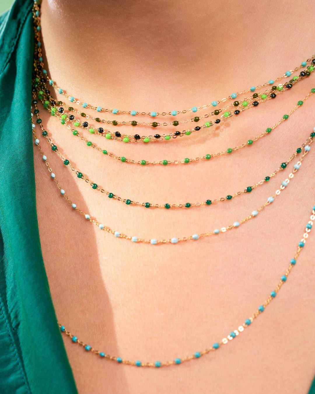 Gigi Clozeau - Collier émeraude Classique Gigi, or jaune, 42 cm