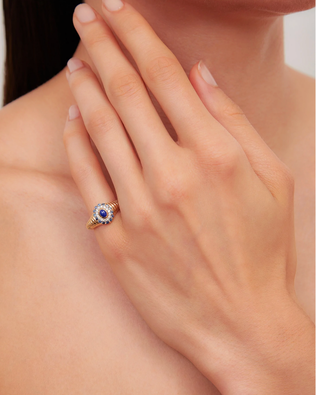 Yvonne Léon - baby chevalière berlingot pompadour lapis lazuli or jaune