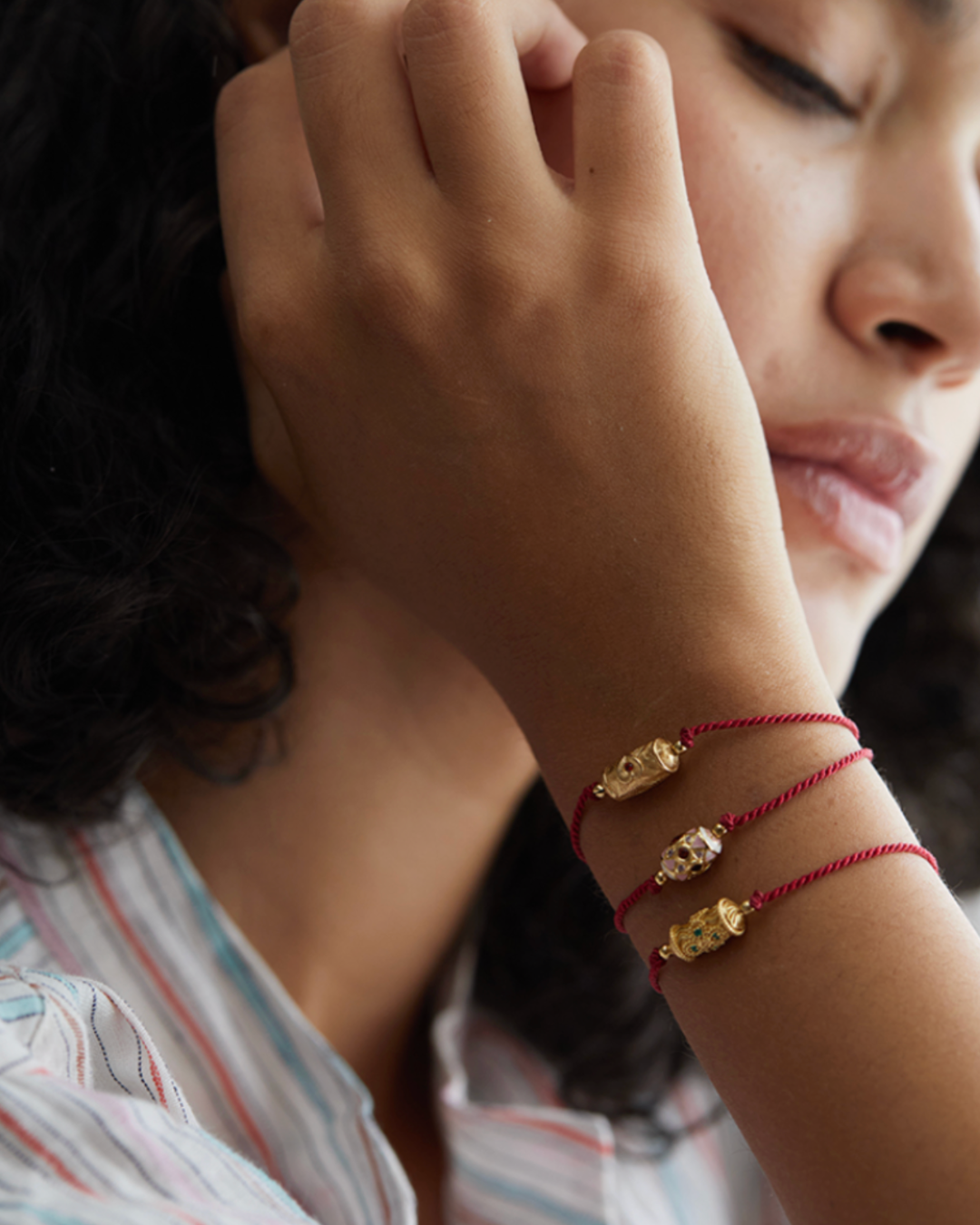 Dorothée Sausset - Bracelet Rakhi My Love fil rouge