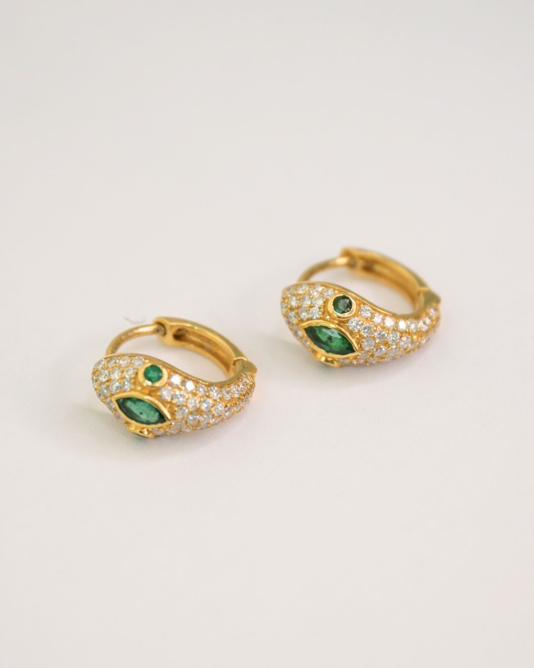 Axelle Delhaye - Boucles d'oreilles Serpent