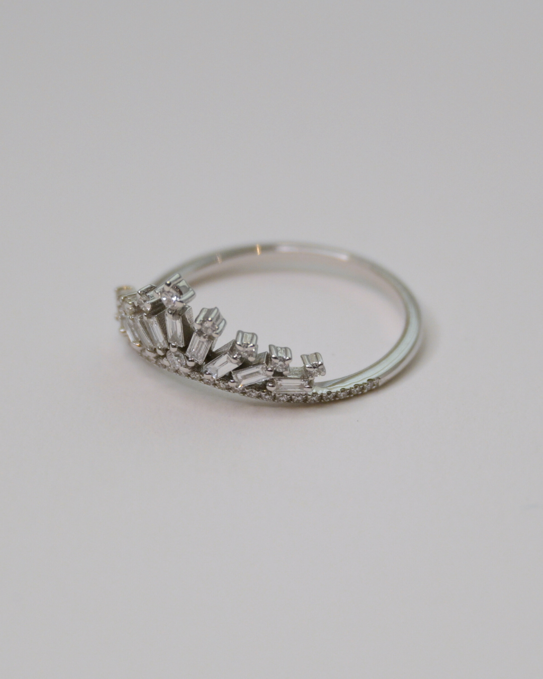 Axelle Delhaye - Bague Couronne Or blanc