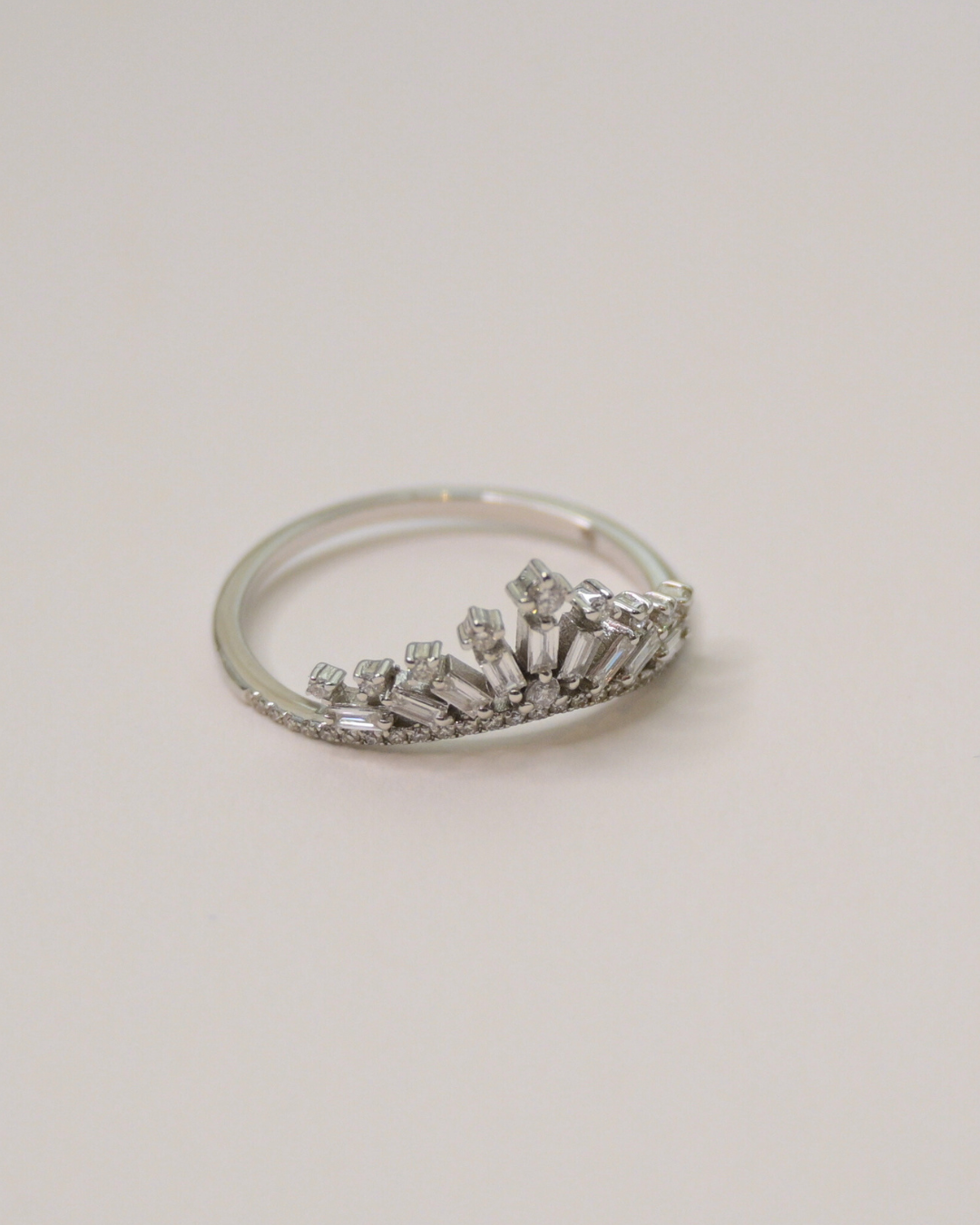 Axelle Delhaye - Bague Couronne Or blanc