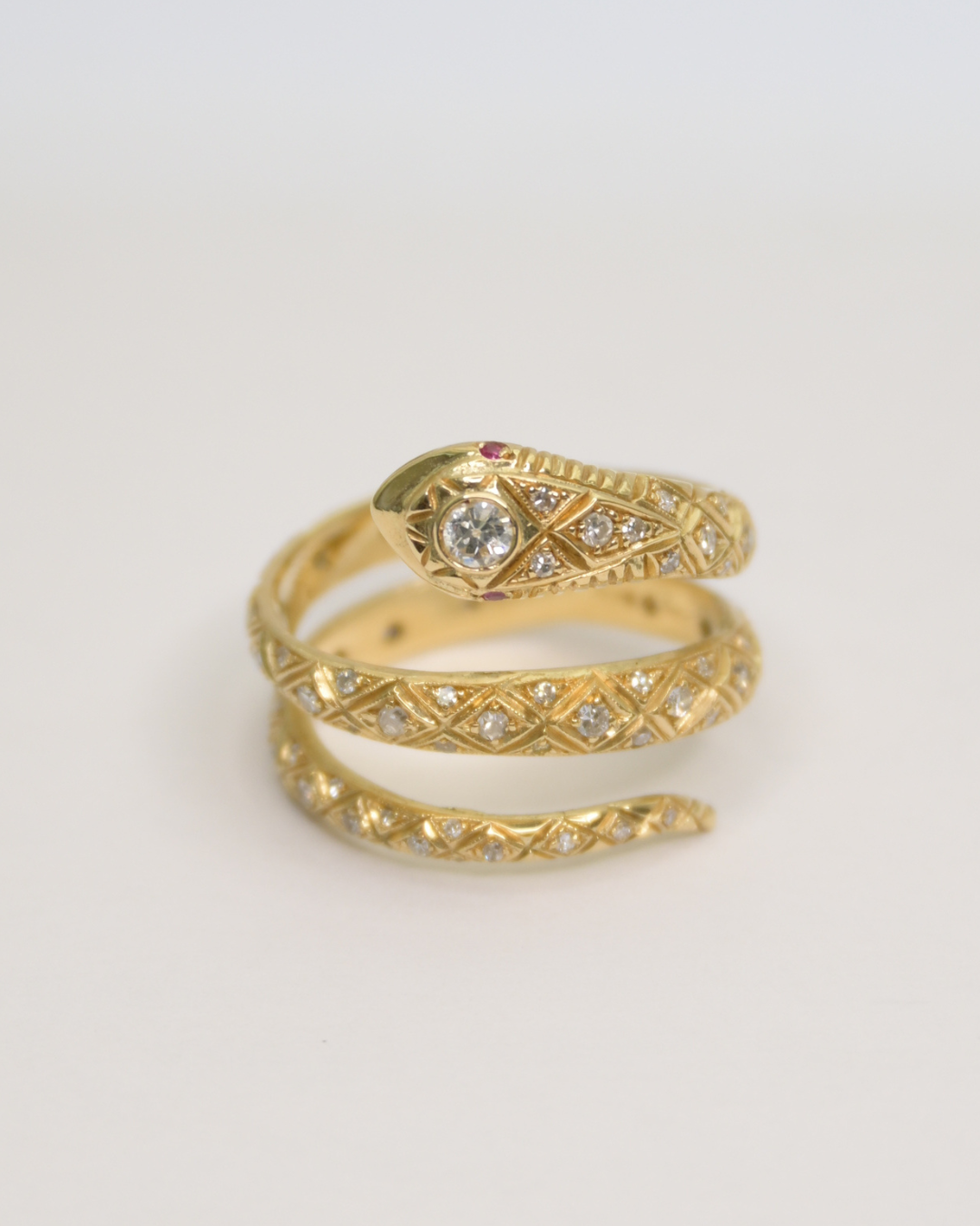 Axelle Delhaye - Bague Serpent diamants