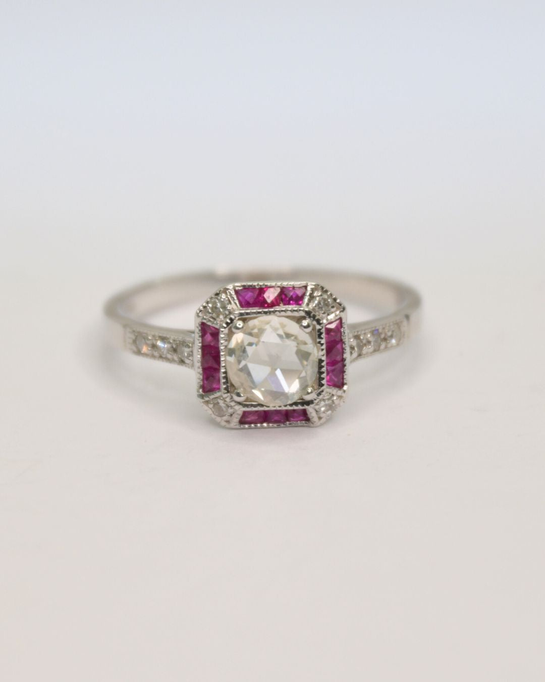 Axelle Delhaye - Bague Art Déco 14K
