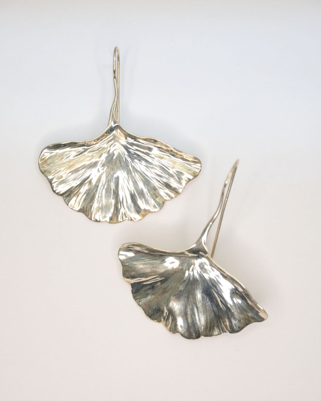 Caroline Du Chastel - Boucles d'oreilles Gingko