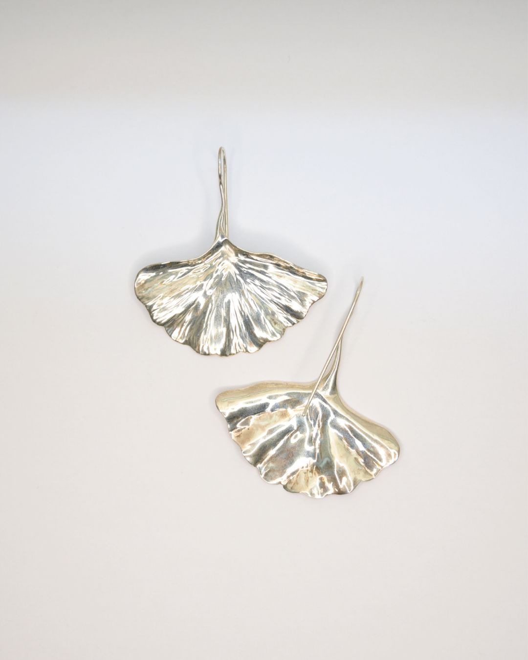 Caroline Du Chastel - Boucles d'oreilles Gingko
