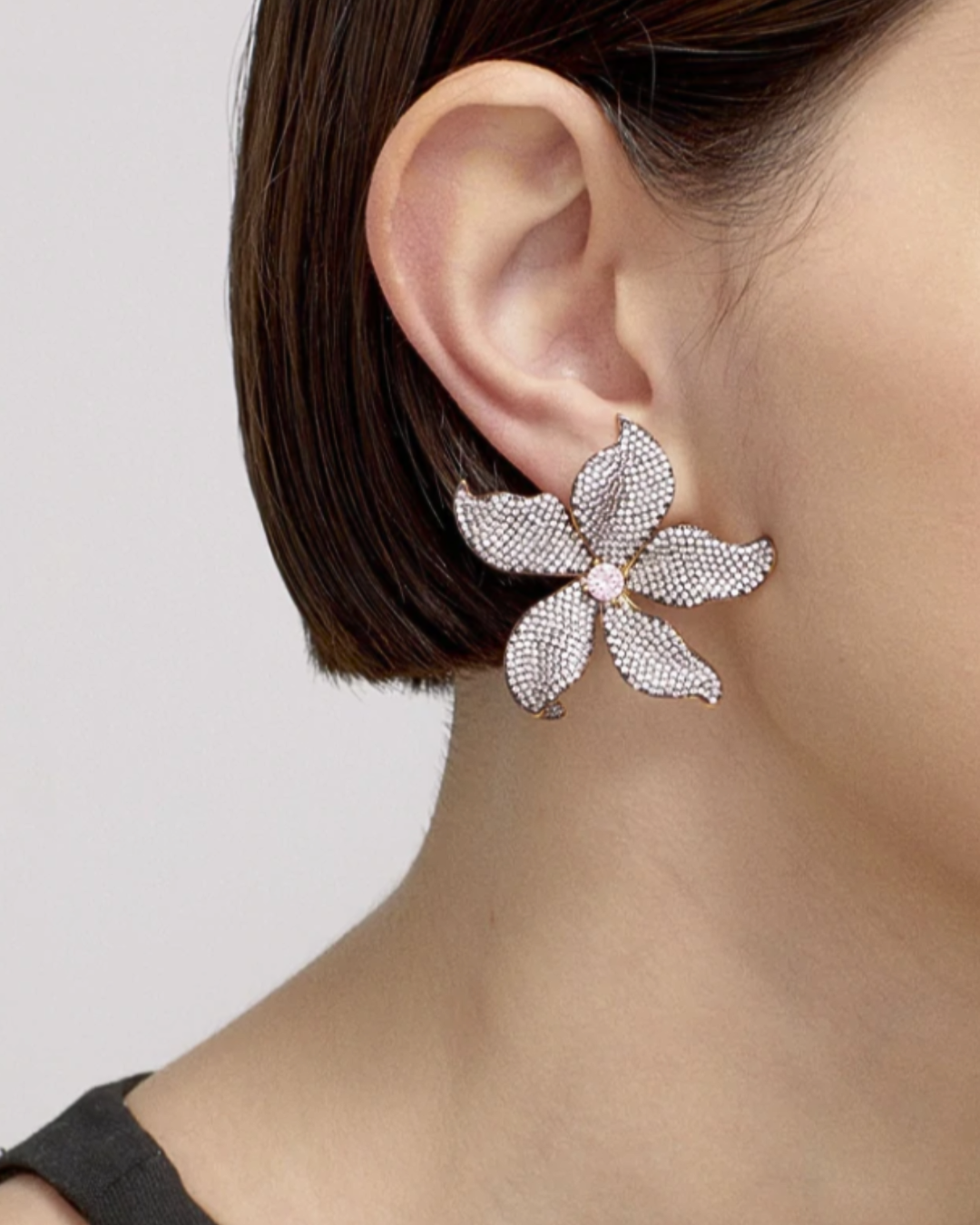 Begum Khan - Lilium Earrings