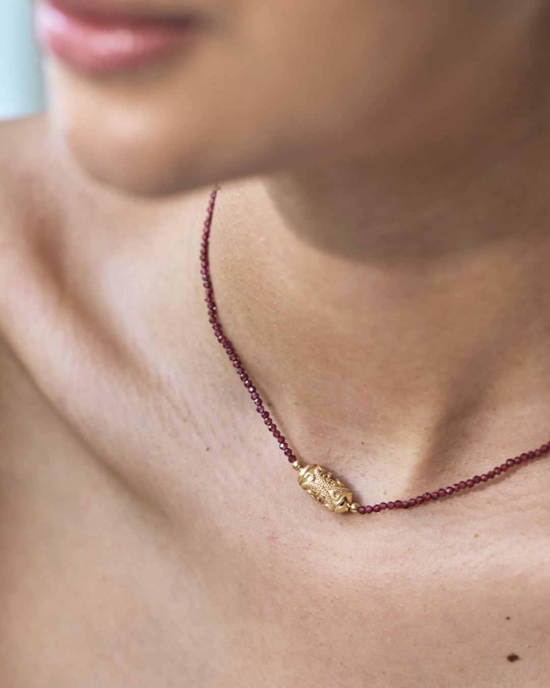 Dorothée Sausset- Collier Choker Rakhi Shakti Stones