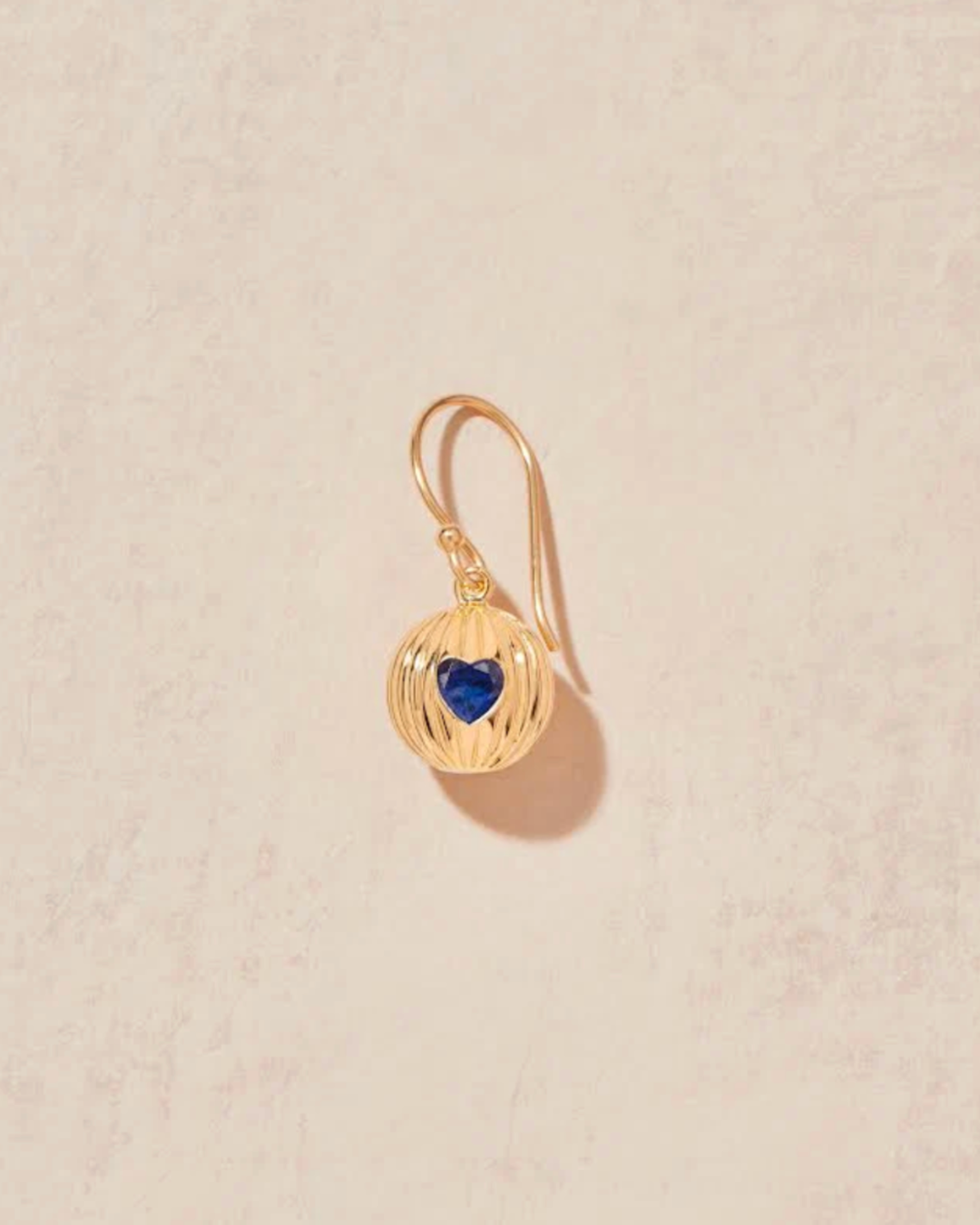 Tityaravy - Prema Earring Blue Sapphire