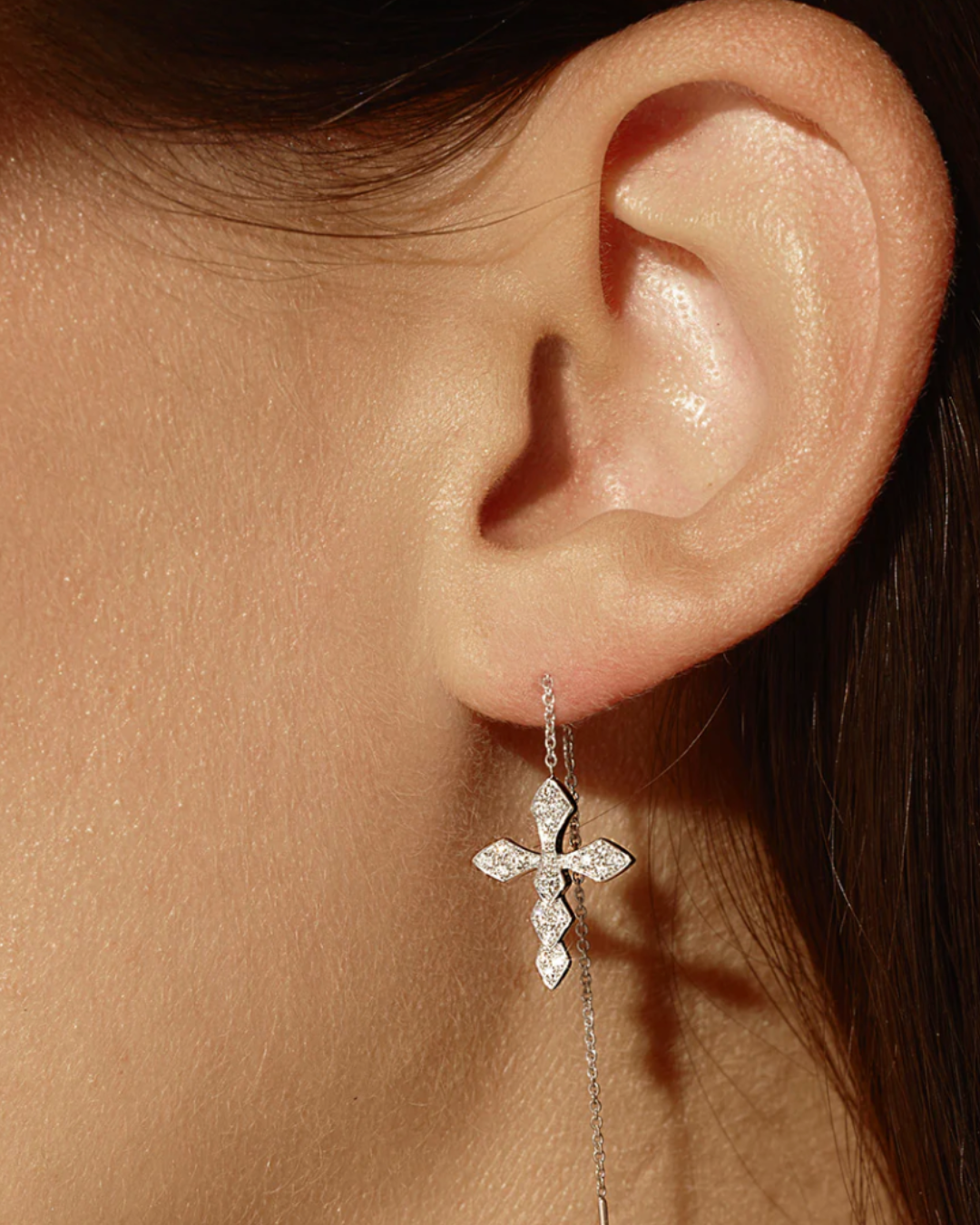 Python diamond earring White gold